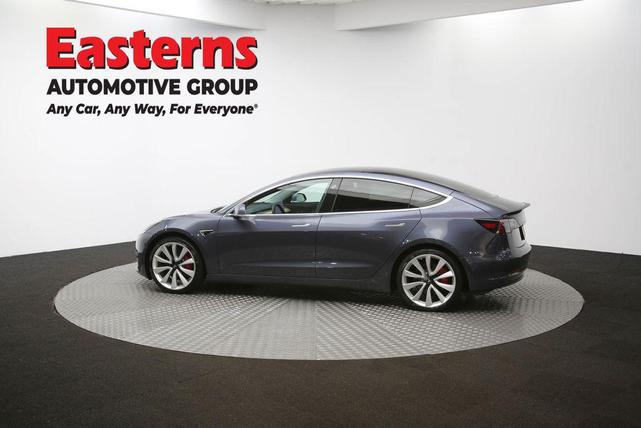 Photo of 2019 Gray Tesla Model 3