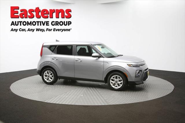 Photo of 2022 Steel Gray Kia Soul