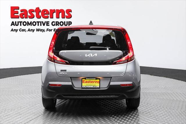 Photo of 2022 Steel Gray Kia Soul