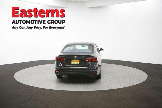 Photo of 2022 Storm Blue Metallic Nissan Altima