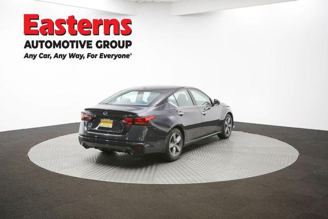 Photo of 2022 Storm Blue Metallic Nissan Altima