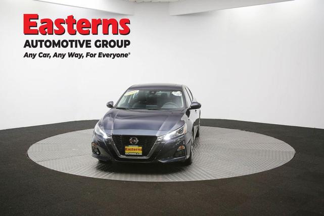Photo of 2022 Storm Blue Metallic Nissan Altima