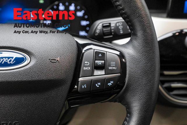 Photo of 2021 ANTIMATTER BLUE Ford Escape