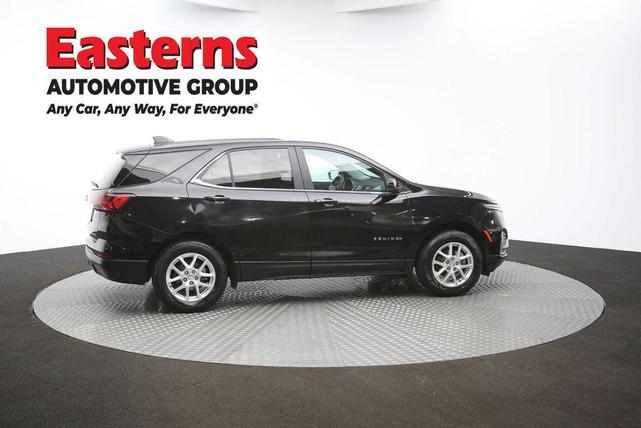 Photo of 2023 Mosaic Black Metallic Chevrolet Equinox