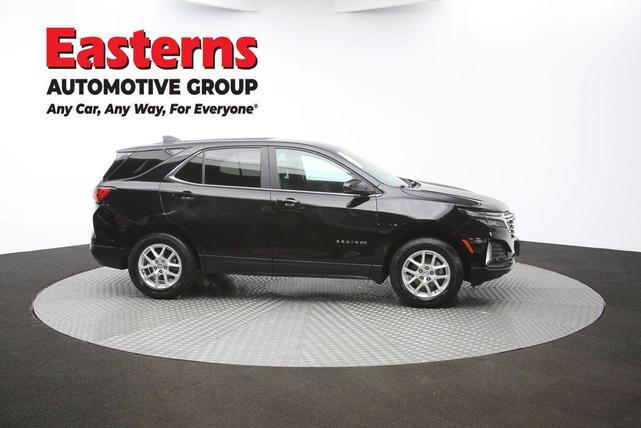 Photo of 2023 Mosaic Black Metallic Chevrolet Equinox