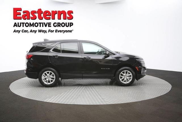 Photo of 2023 Mosaic Black Metallic Chevrolet Equinox
