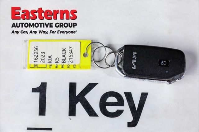 Photo of 2023 Ebony Black Kia K5