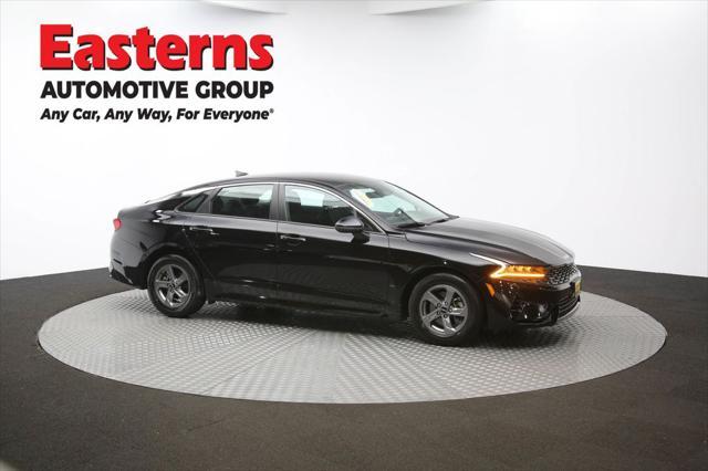 Photo of 2023 Ebony Black Kia K5