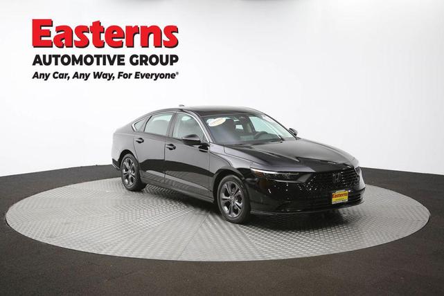 Photo of 2023 Crystal Black Pearl Honda Accord