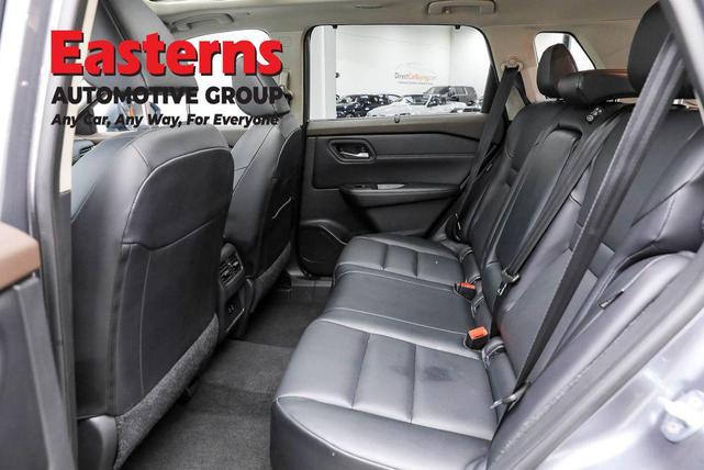 Photo of 2023 Gun Metallic Nissan Rogue