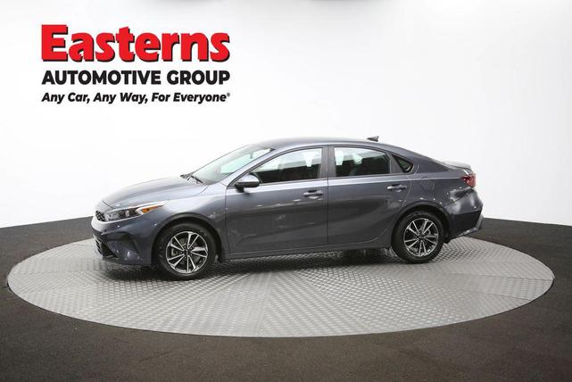 Photo of 2024 Gravity Gray Kia Forte