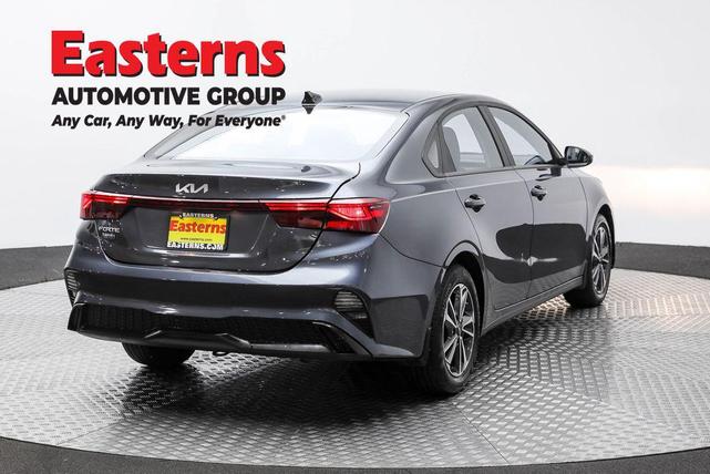 Photo of 2024 Gravity Gray Kia Forte