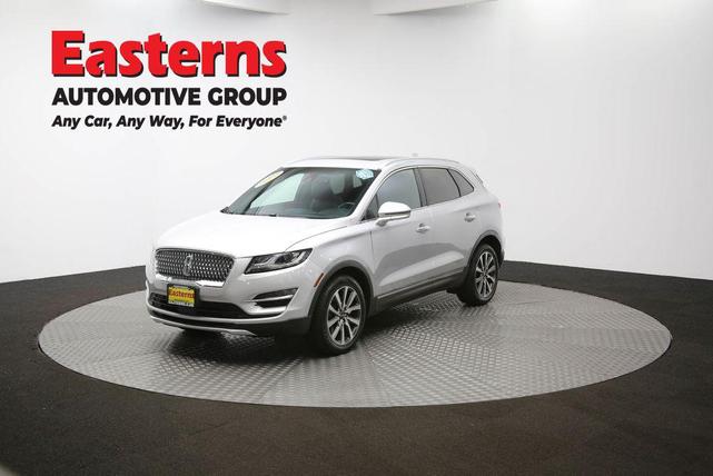 Photo of 2019 INGOT SILVER METALLIC Lincoln MKC