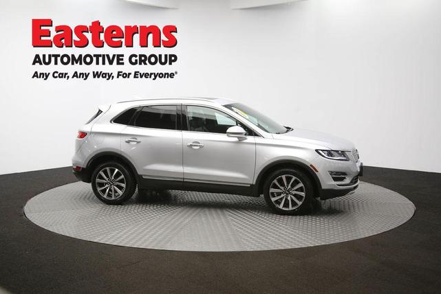 Photo of 2019 INGOT SILVER METALLIC Lincoln MKC