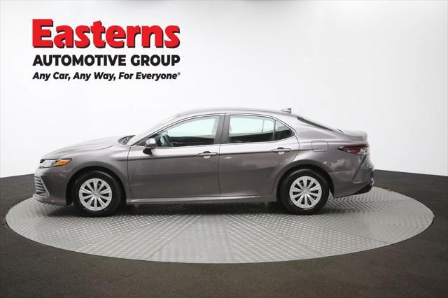 Photo of 2023 Predawn Gray Mica Toyota Camry