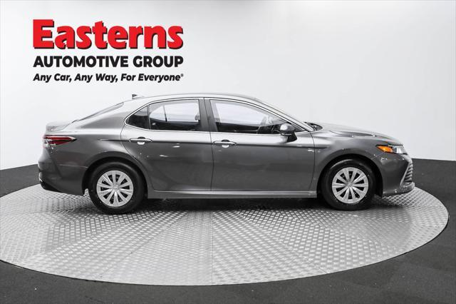 Photo of 2023 Predawn Gray Mica Toyota Camry
