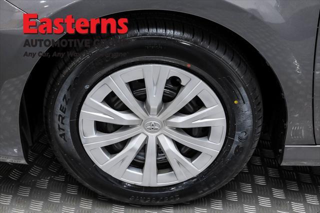 Photo of 2023 Predawn Gray Mica Toyota Camry