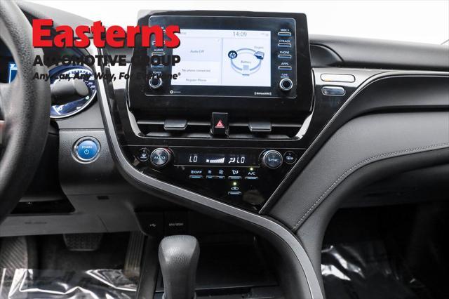 Photo of 2023 Predawn Gray Mica Toyota Camry