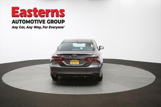 Photo of 2023 Predawn Gray Mica Toyota Camry