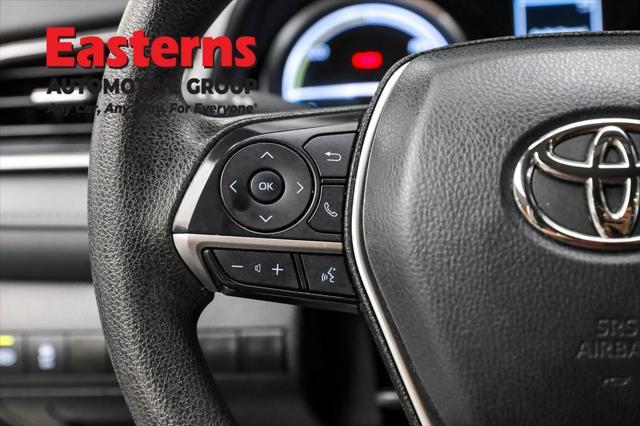Photo of 2023 Predawn Gray Mica Toyota Camry