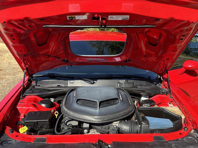 Photo of 2016 Torred Clearcoat Dodge Challenger