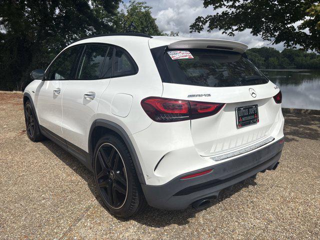 Photo of 2022 White Mercedes-Benz AMG GLA 35
