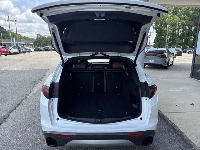 Photo of 2022 Alfa White Alfa Romeo Stelvio