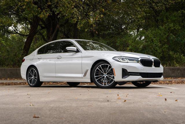 2021 BMW 530