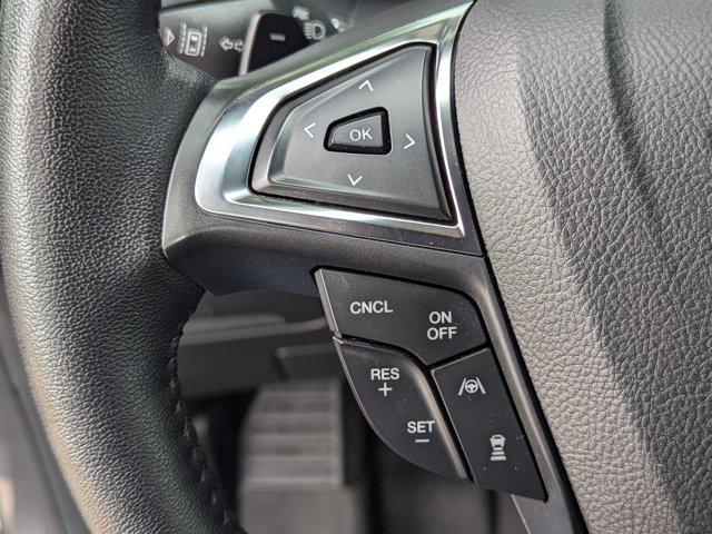 Photo of 2021 Gray Ford Edge