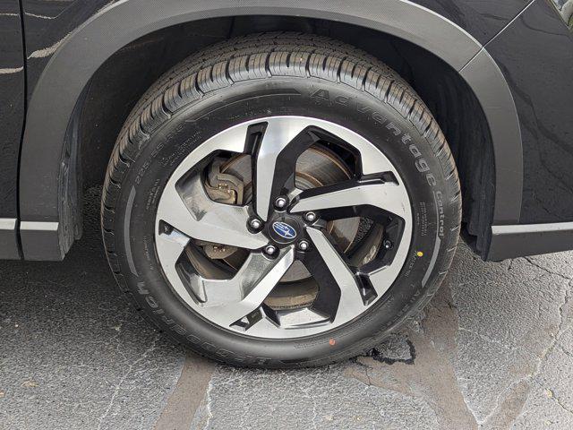 Photo of 2022 Crystal Black Silica Subaru Forester