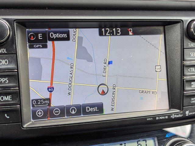 Photo of 2018 Blizzard Pearl Toyota RAV4 Hybrid