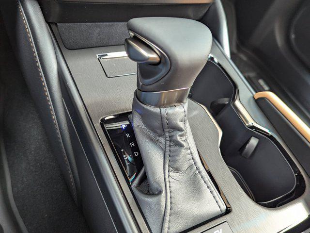 Photo of 2025 Matador Red Mica Lexus ES 300h