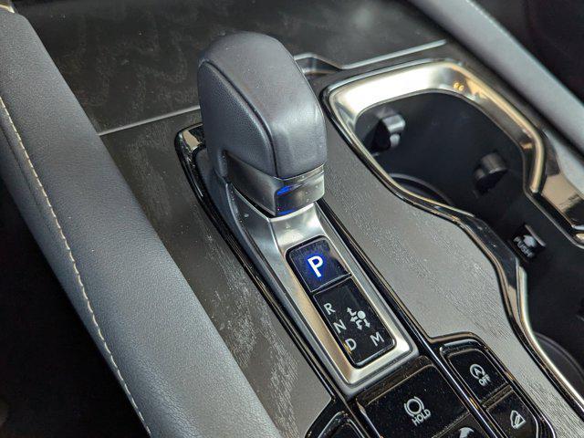 Photo of 2024 Iridium Lexus RX 350