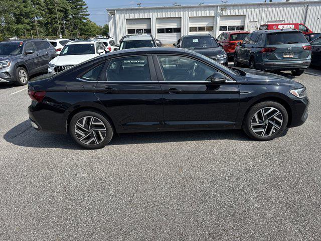 Photo of 2024 Deep Black Volkswagen Jetta