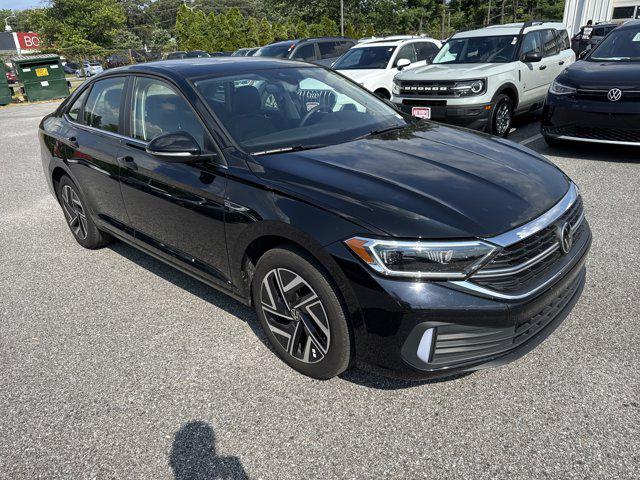 Photo of 2024 Deep Black Volkswagen Jetta