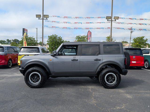 Photo of 2023 Carbonized Gray Metallic Ford Bronco