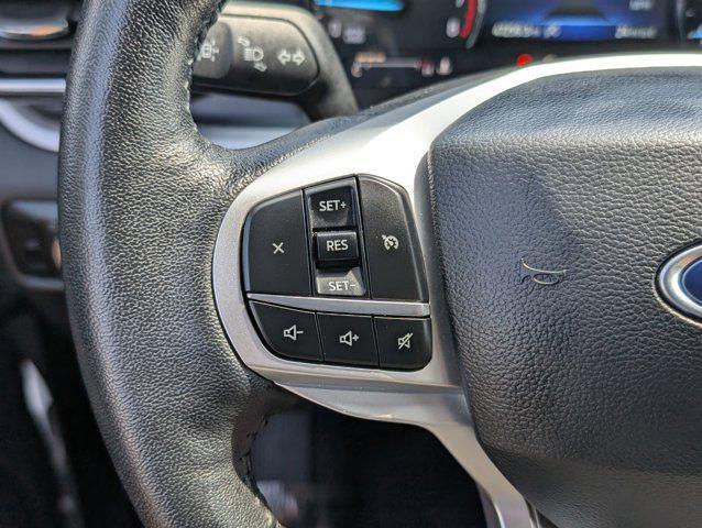 Photo of 2023 Oxford White Ford Explorer