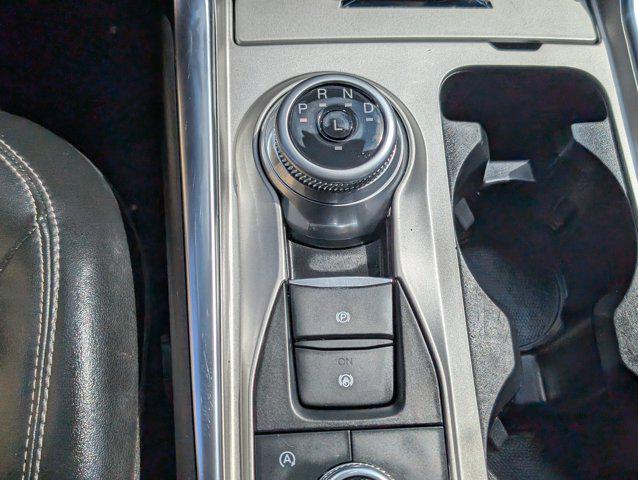 Photo of 2023 Oxford White Ford Explorer