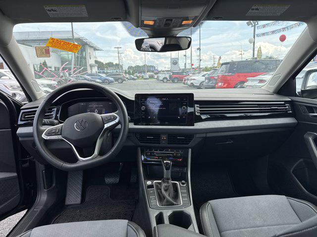Photo of 2025 Deep Black Volkswagen Jetta