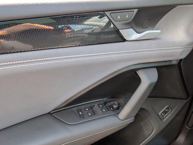 Photo of 2025 Platinum Gray Metallic Volkswagen Tiguan