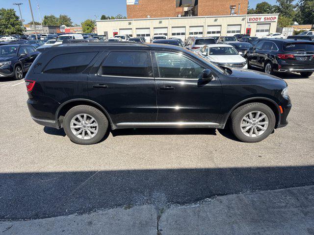 Photo of 2023 DB Black Clearcoat Dodge Durango