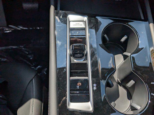 Photo of 2025 Platinum Gray Metallic Volkswagen Atlas