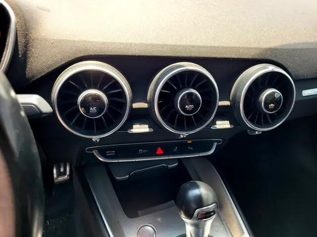 Photo of 2017 ORANGE Audi TT