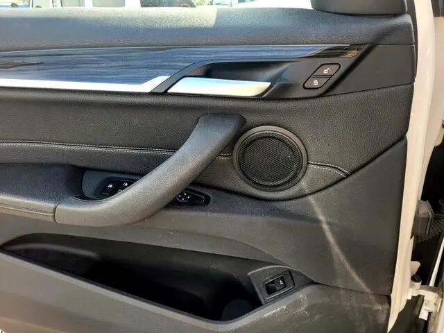 Photo of 2018 WHITE BMW X1