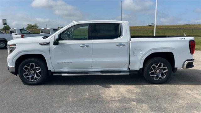 Photo of 2025 Summit White GMC Sierra 1500