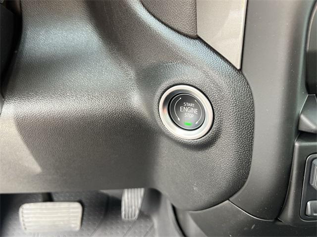 Photo of 2025 Summit White Chevrolet Silverado 1500