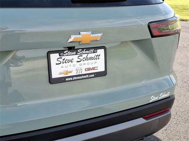 Photo of 2026 Cacti Green Chevrolet Equinox
