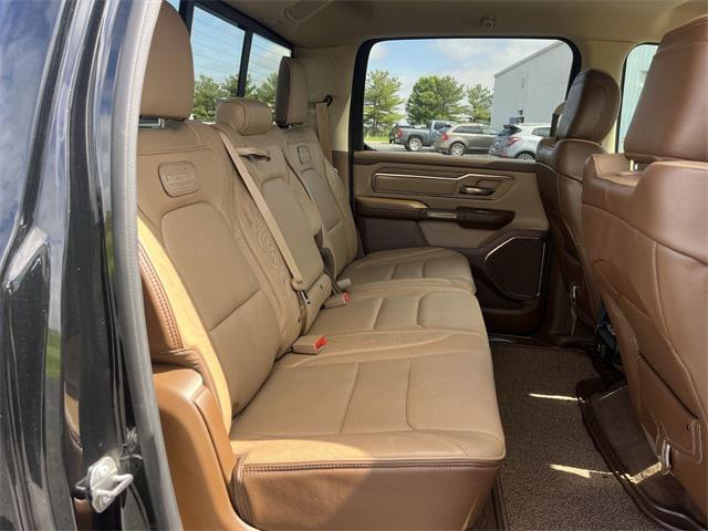 Photo of 2020 Diamond Black Crystal Pearlcoat RAM 1500