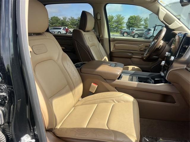 Photo of 2020 Diamond Black Crystal Pearlcoat RAM 1500