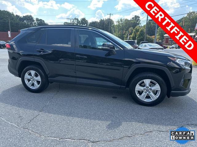 Photo of 2021 Midnight Black Toyota RAV4